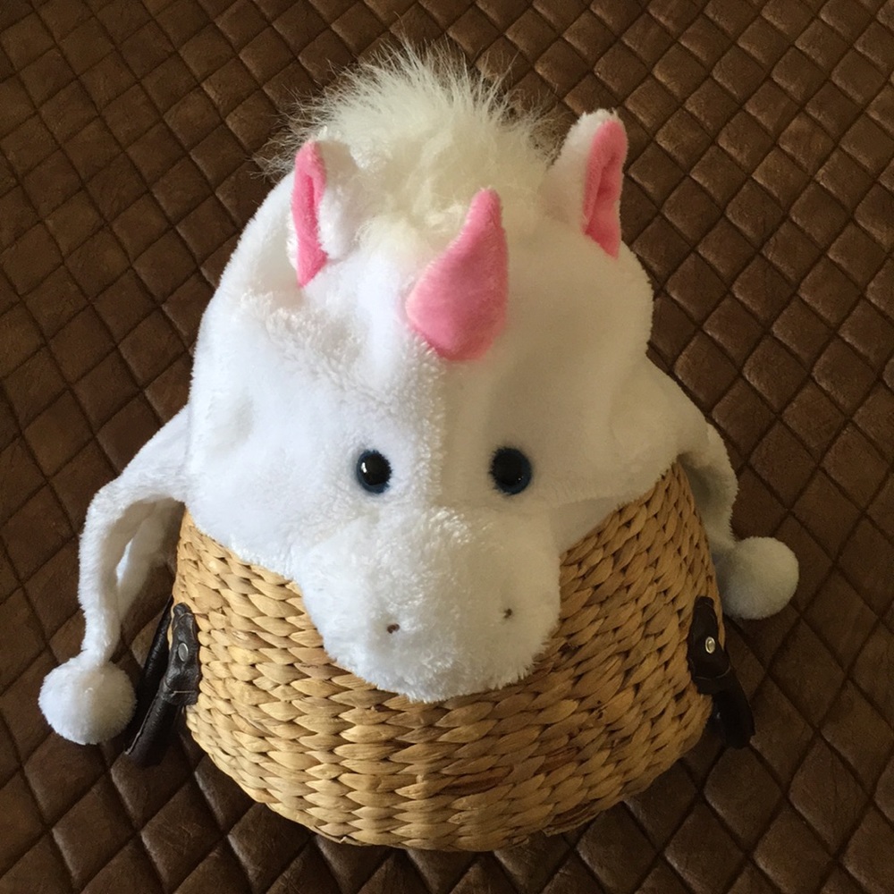 Child’s unicorn hat
